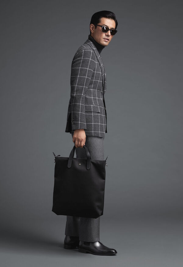 Paul Stuart Shop Grey Windowpane Look, image 1